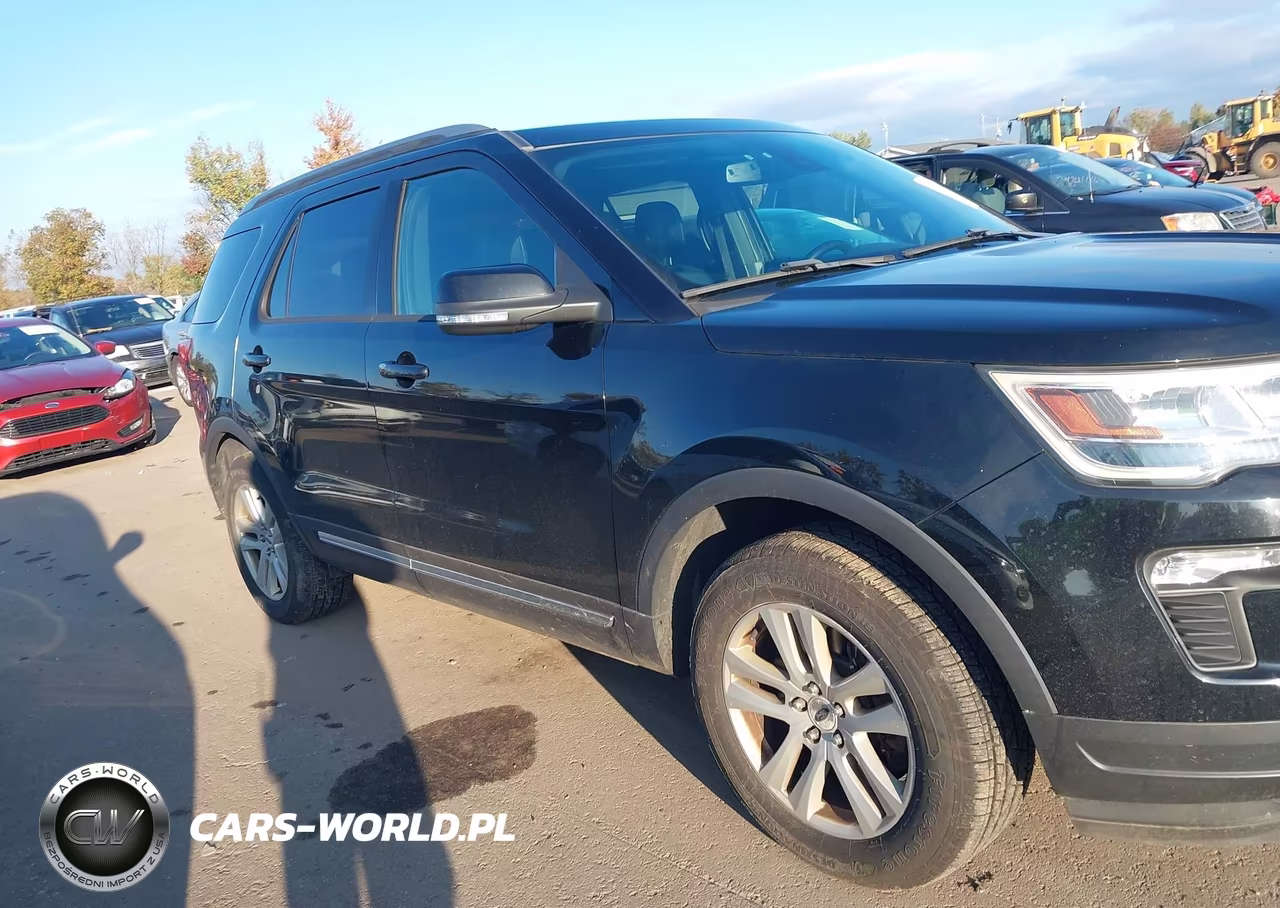 2018 Ford Explorer Xlt VIN:1FM5K8DH0JGB63962 - 13