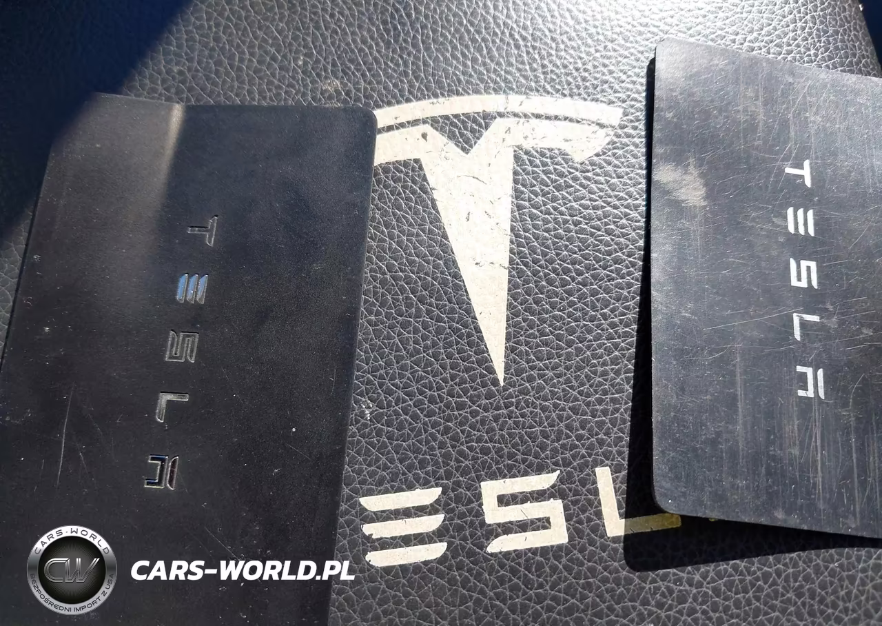 2018 Tesla Model 3 Long Range-Mid Range VIN:5YJ3E1EA9JF156787 - 11