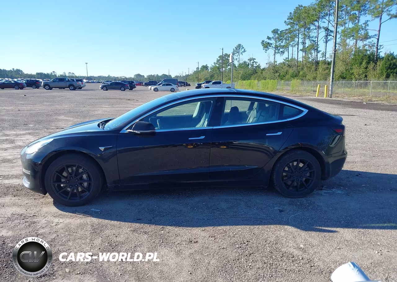 2018 Tesla Model 3 Long Range-Mid Range VIN:5YJ3E1EA9JF156787 - 14