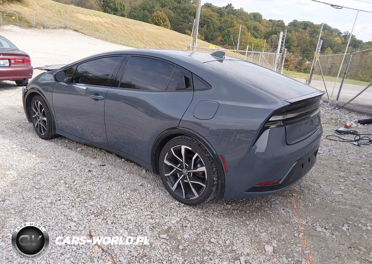 2024 TOYOTA PRIUS PRIME XSE VIN:JTDACACU2R3029933 - 3