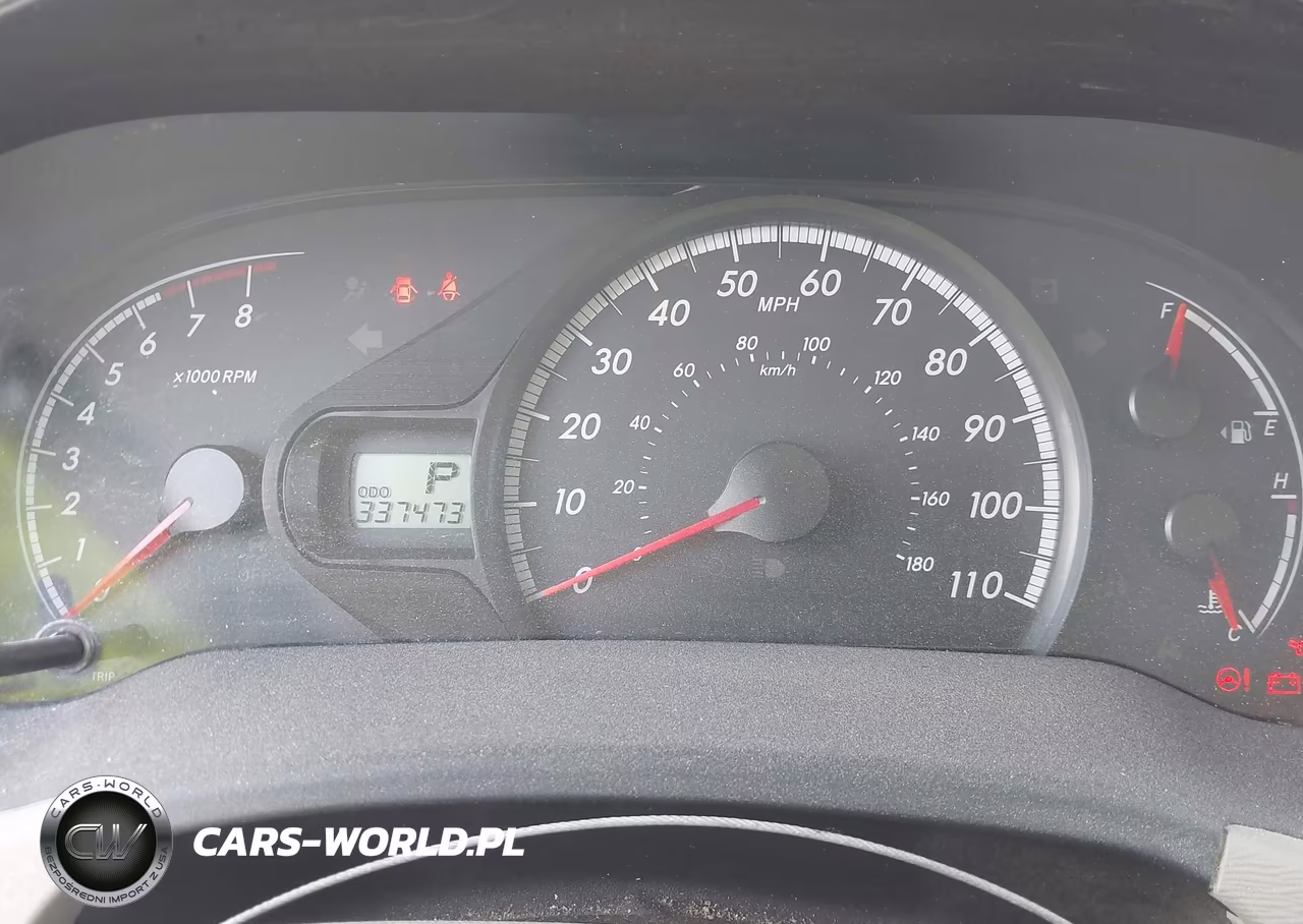 2011 Toyota Sienna Base V6 VIN:5TDZK3DC0BS029764 - 7