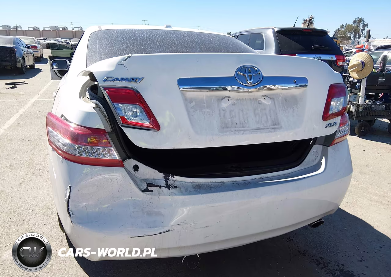 2011 Toyota Camry Xle VIN:4T4BF3EK0BR167815 - 12