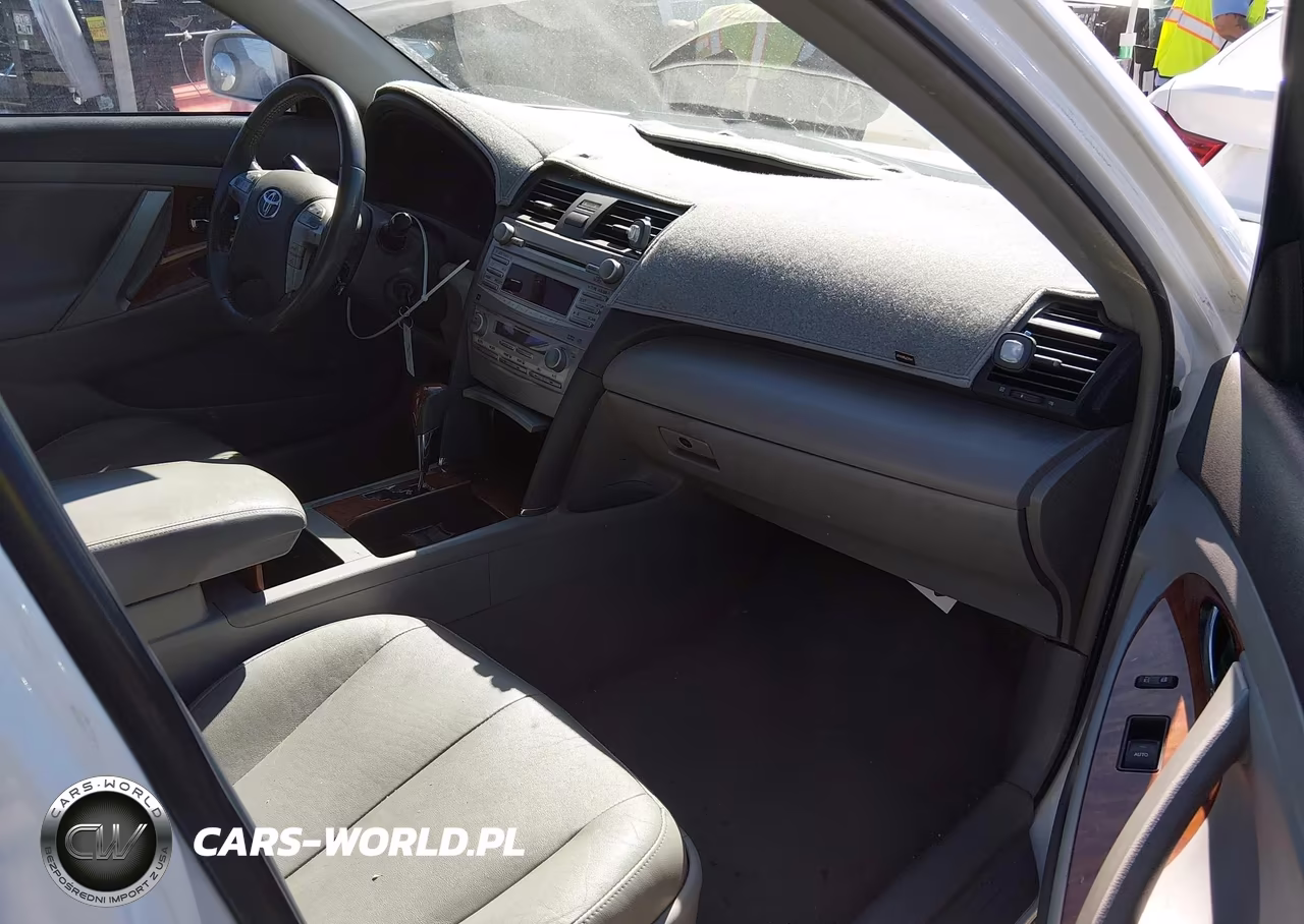 2011 Toyota Camry Xle VIN:4T4BF3EK0BR167815 - 5