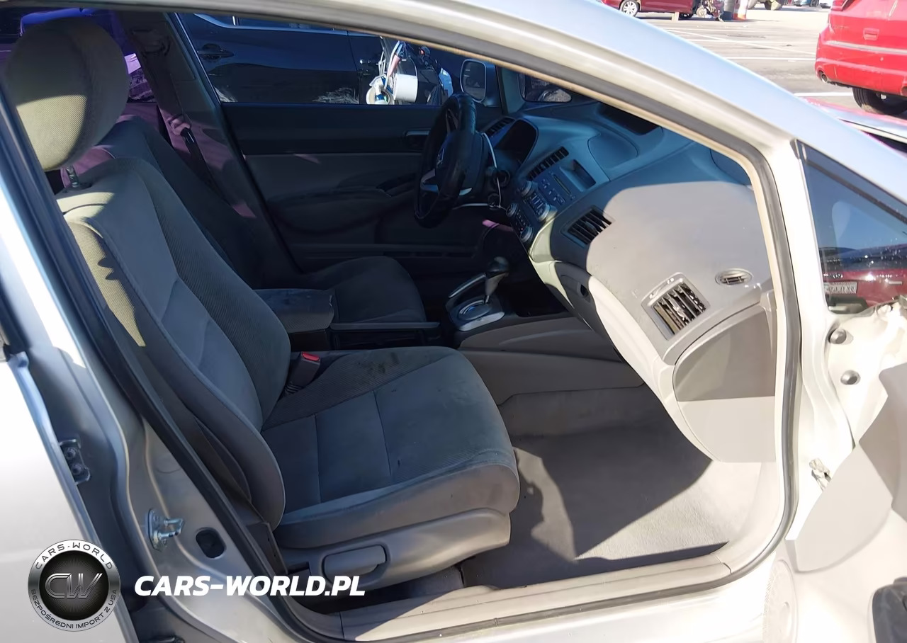 2011 Honda Civic Lx VIN:2HGFA1F56BH301808 - 5
