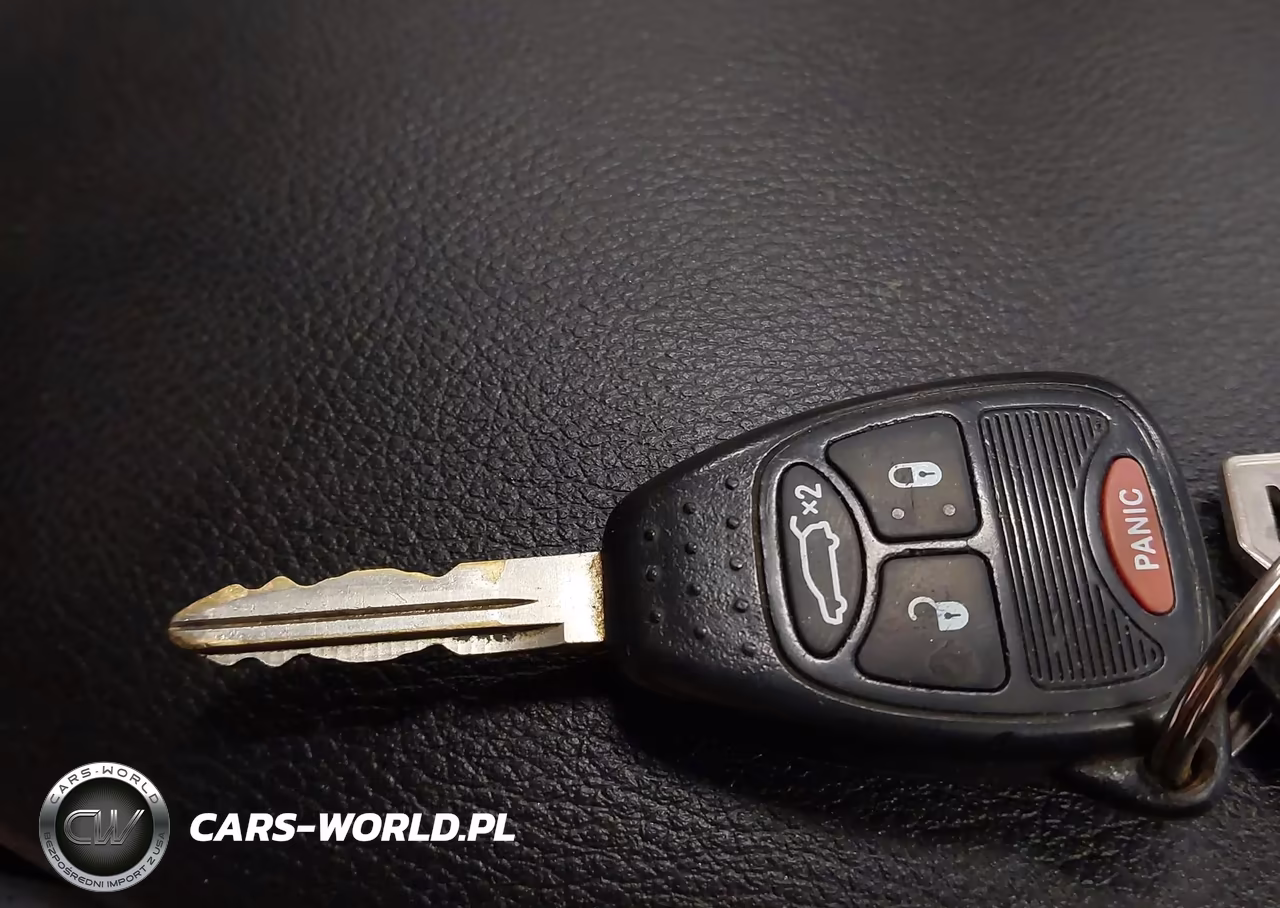 2014 Chrysler 200 Touring VIN:1C3CCBBG6EN131961 - 11