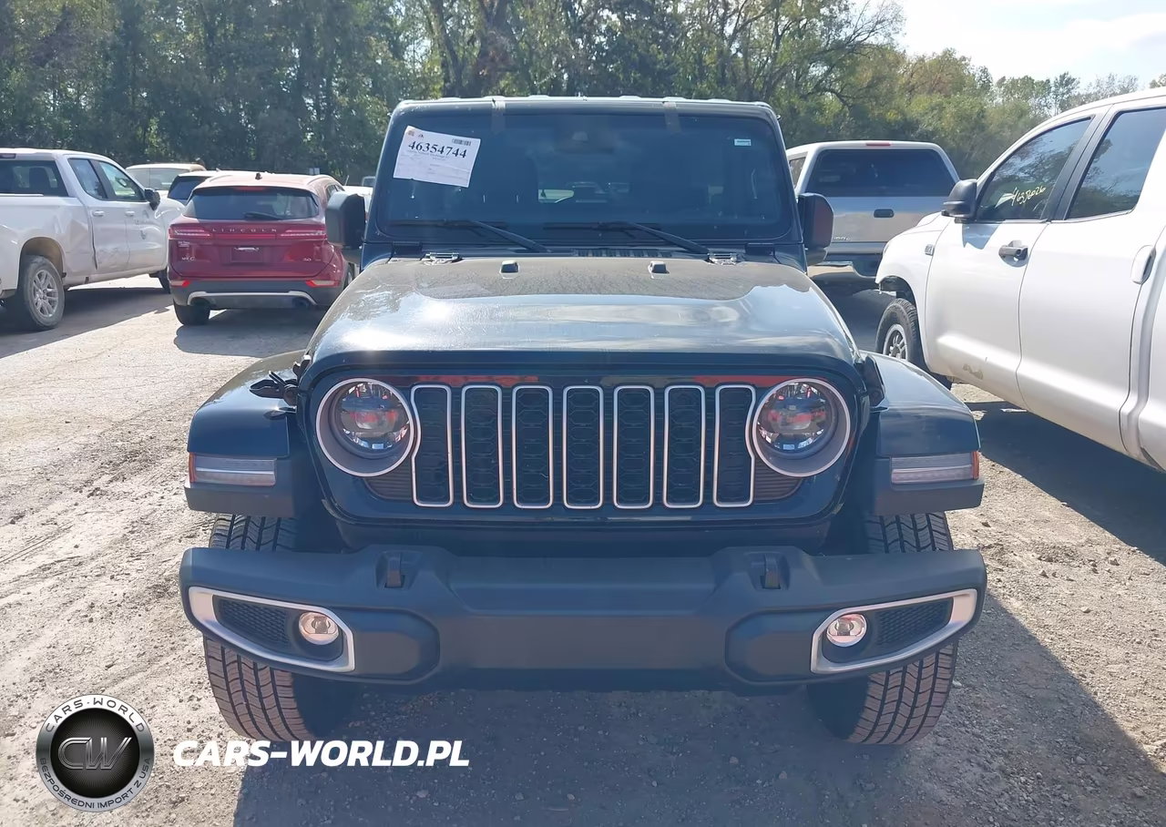 2025 Jeep Wrangler 4-Door Sahara 4X4 VIN:1C4PJXEN1SW570372 - 12