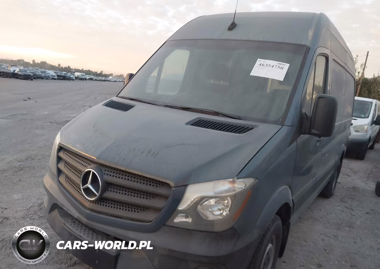 2018 Mercedes-Benz Sprinter 2500 Standard Roof V6 VIN:WD3PE7CD1JP643192 - 2
