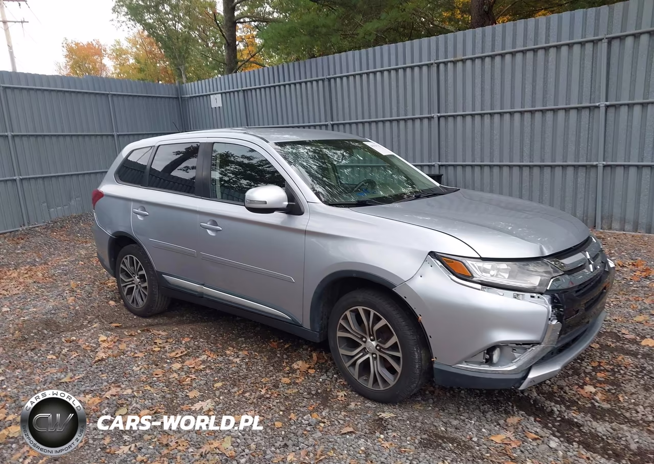 2016 Mitsubishi Outlander Se