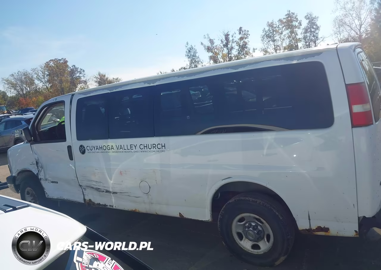 2004 Chevrolet Express VIN:1GAHG39U841183677 - 14