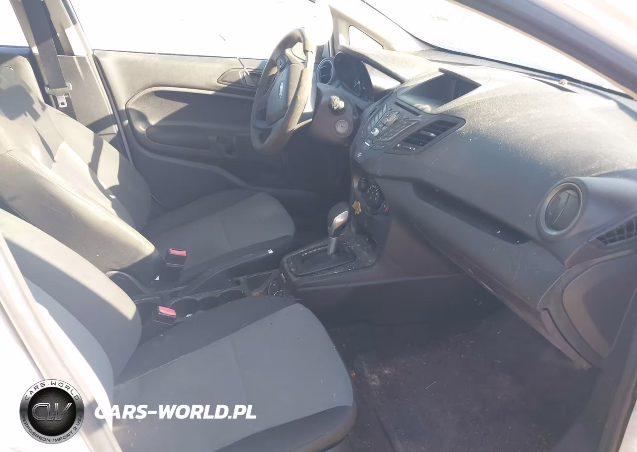2016 Ford Fiesta S VIN:3FADP4AJ9GM156210 - 5