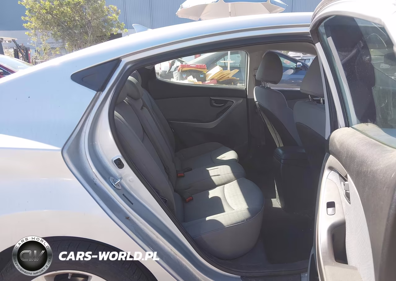 2012 Hyundai Elantra Gls VIN:5NPDH4AE6CH120646 - 8