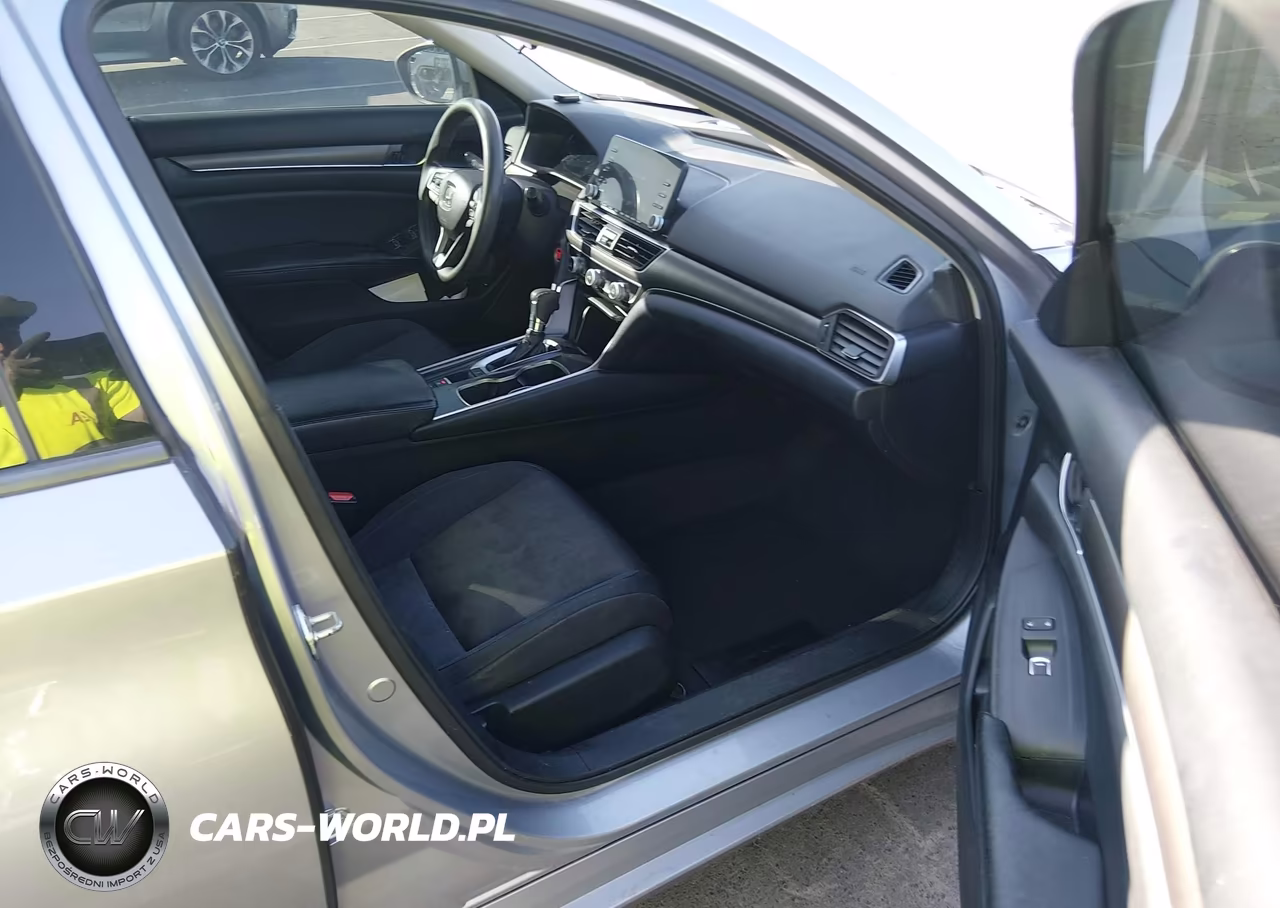 2018 Honda Accord Lx VIN:1HGCV1F16JA040861 - 5