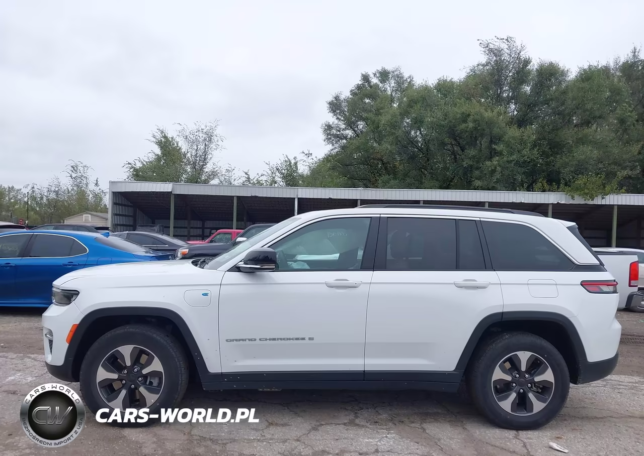 2024 Jeep Grand Cherokee 4Xe VIN:1C4RJYB64RC171561 - 14