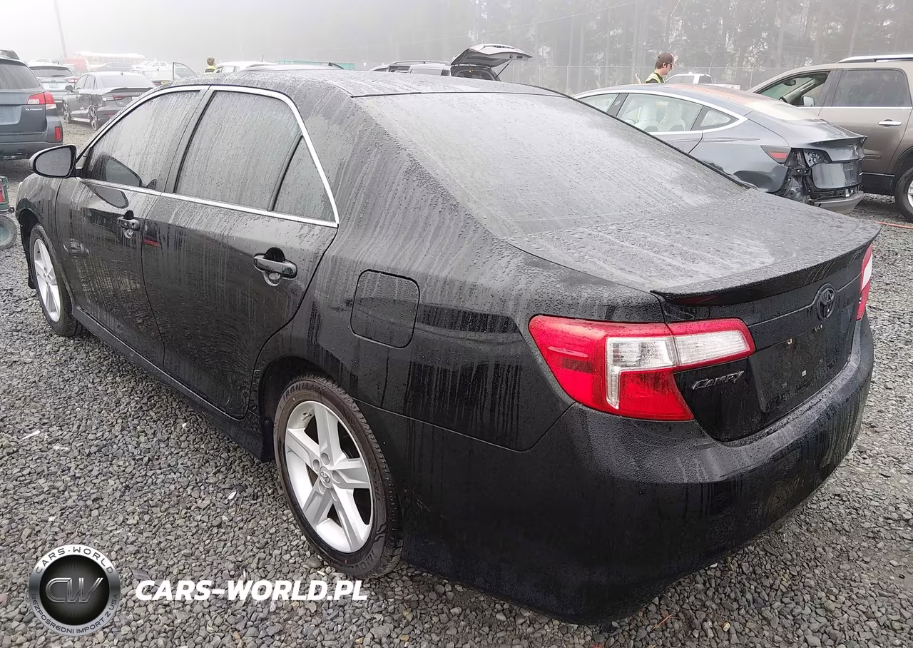 2013 Toyota Camry Se VIN:4T1BF1FK4DU292039 - 3