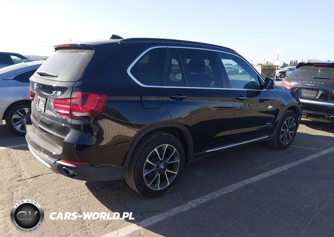 2016 BMW X5 xDrive35I VIN:5UXKR0C5XG0P31808 - 4