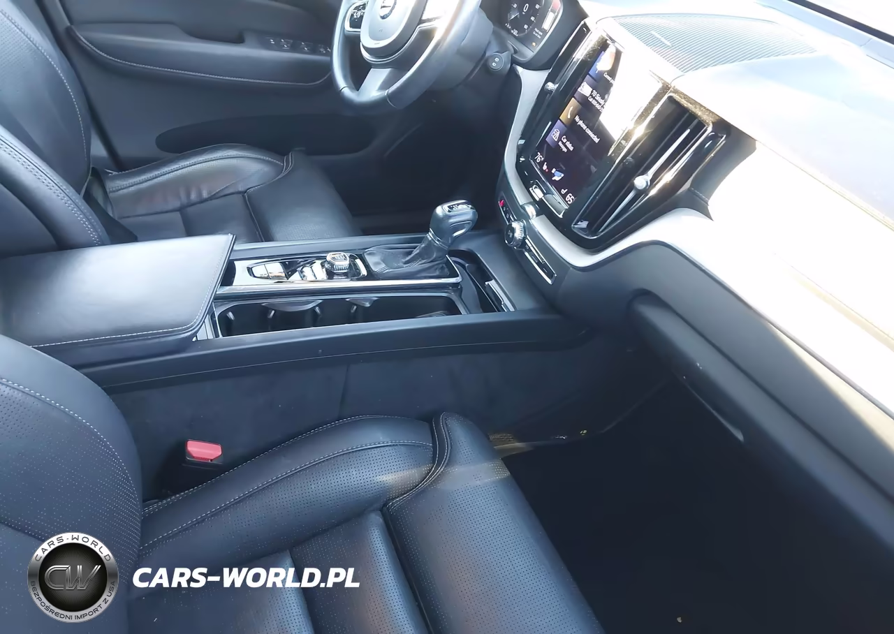 2021 Volvo Xc60 T5 Inscription VIN:YV4102DL4M1700296 - 5