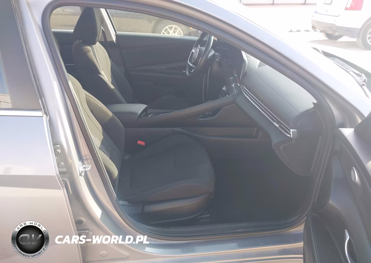 2025 Hyundai Elantra Sel Convenience VIN:KMHLS4DG2SU046281 - 5