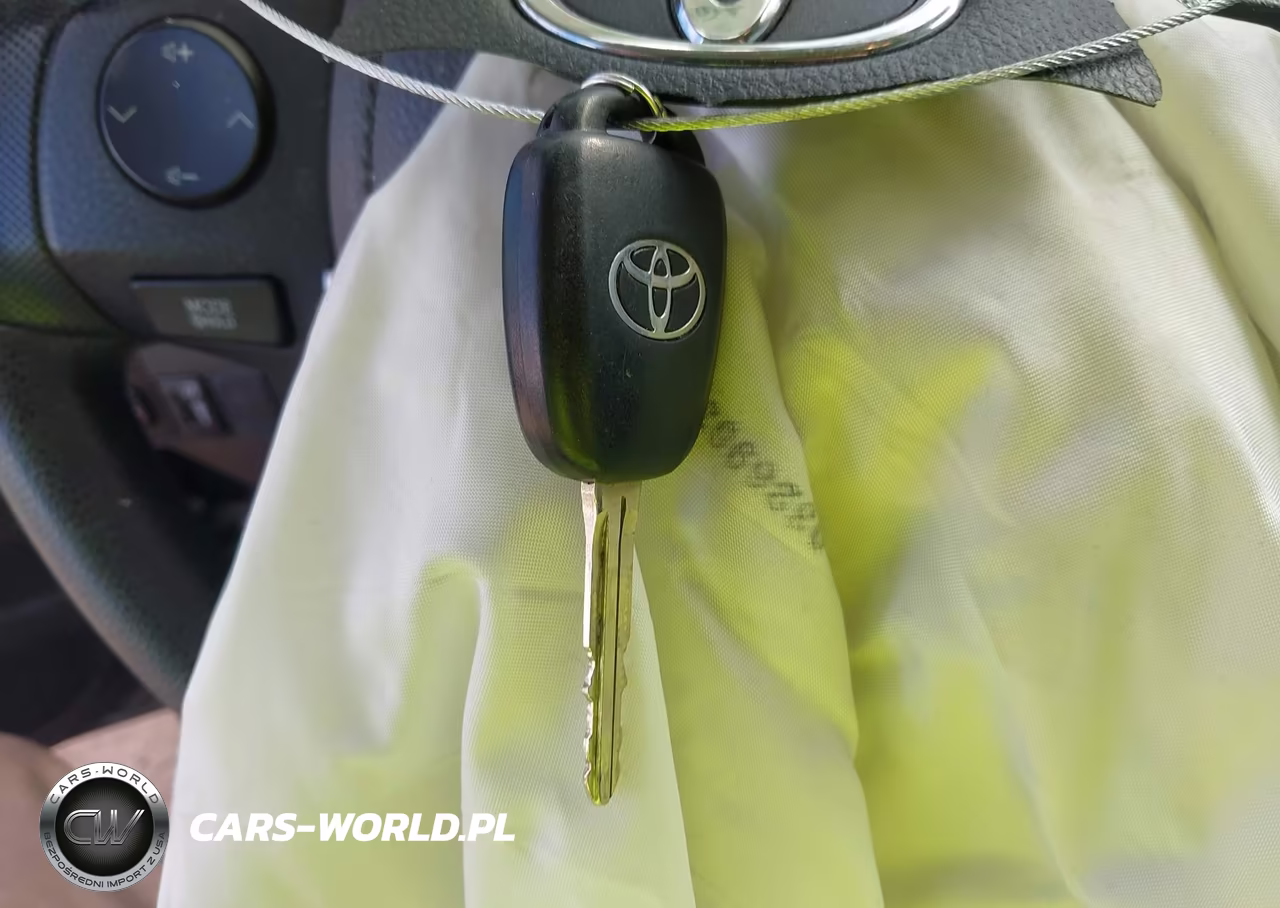 2019 Toyota Corolla Le VIN:2T1BURHE8KC245736 - 11