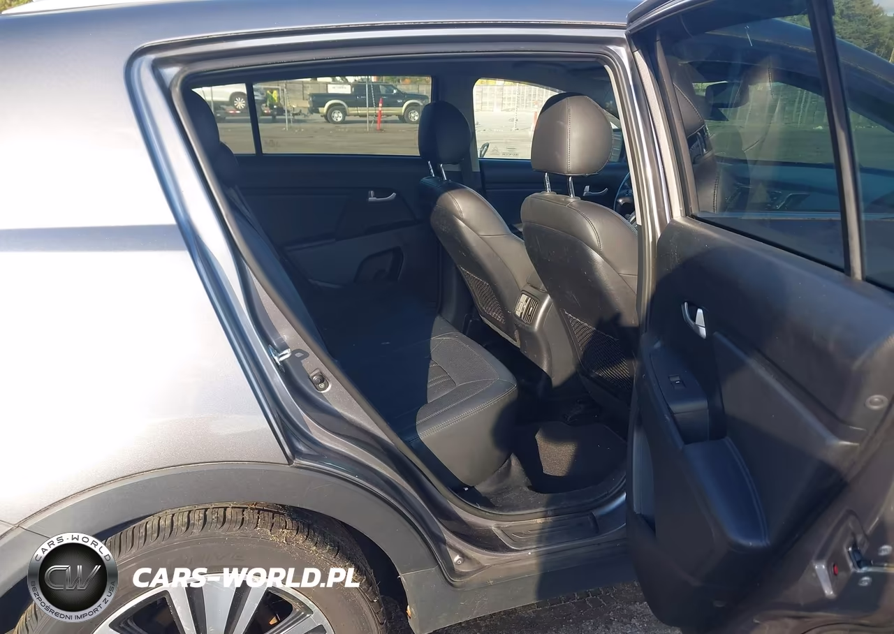 2015 Kia Sportage Ex VIN:KNDPCCAC9F7701698 - 8