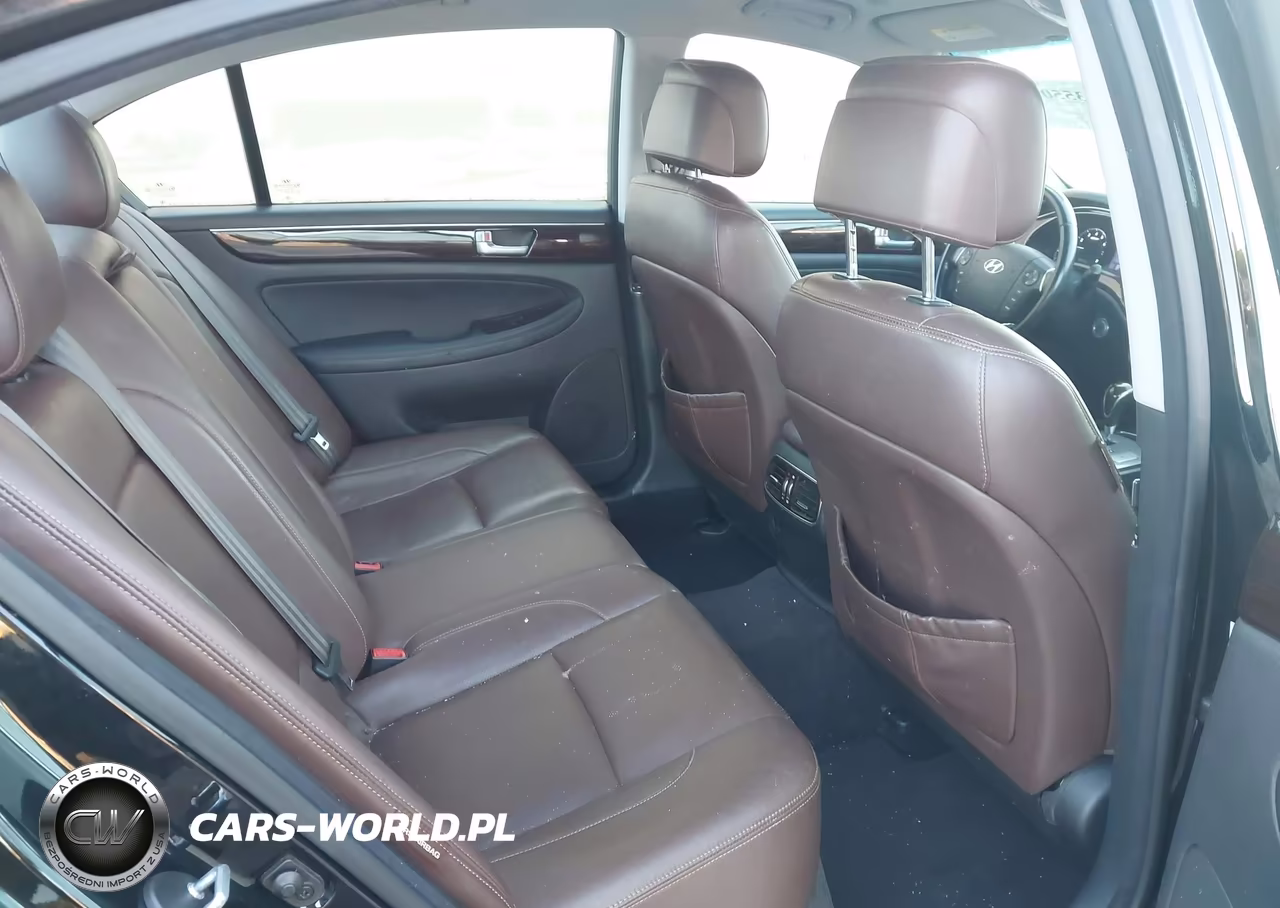 2012 Hyundai Genesis 3.8L VIN:KMHGC4DD1CU152596 - 8