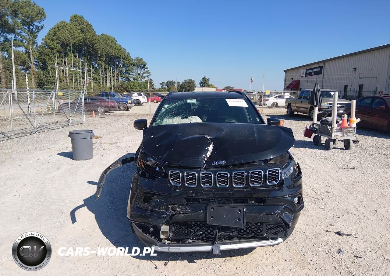 2025 Jeep Compass Limited 4X4 VIN:3C4NJDCN0ST577361 - 12