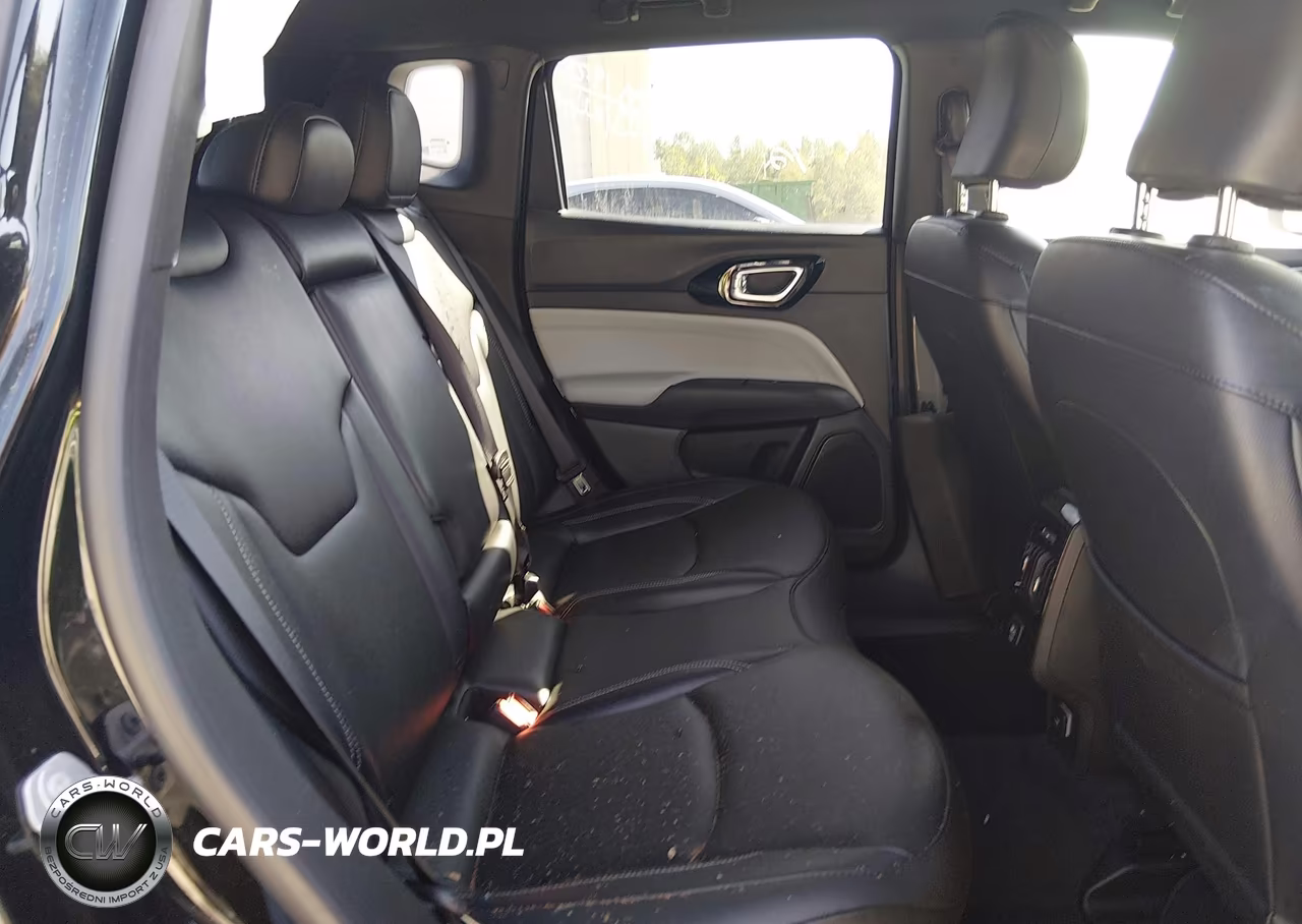 2025 Jeep Compass Limited 4X4 VIN:3C4NJDCN0ST577361 - 8