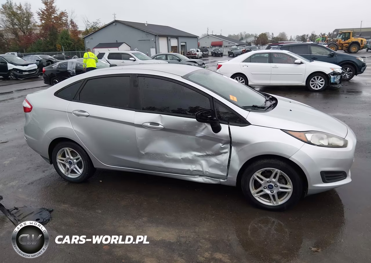 2018 Ford Fiesta Se VIN:3FADP4BJ7JM122093 - 13