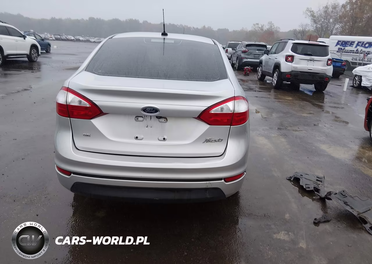 2018 Ford Fiesta Se VIN:3FADP4BJ7JM122093 - 16