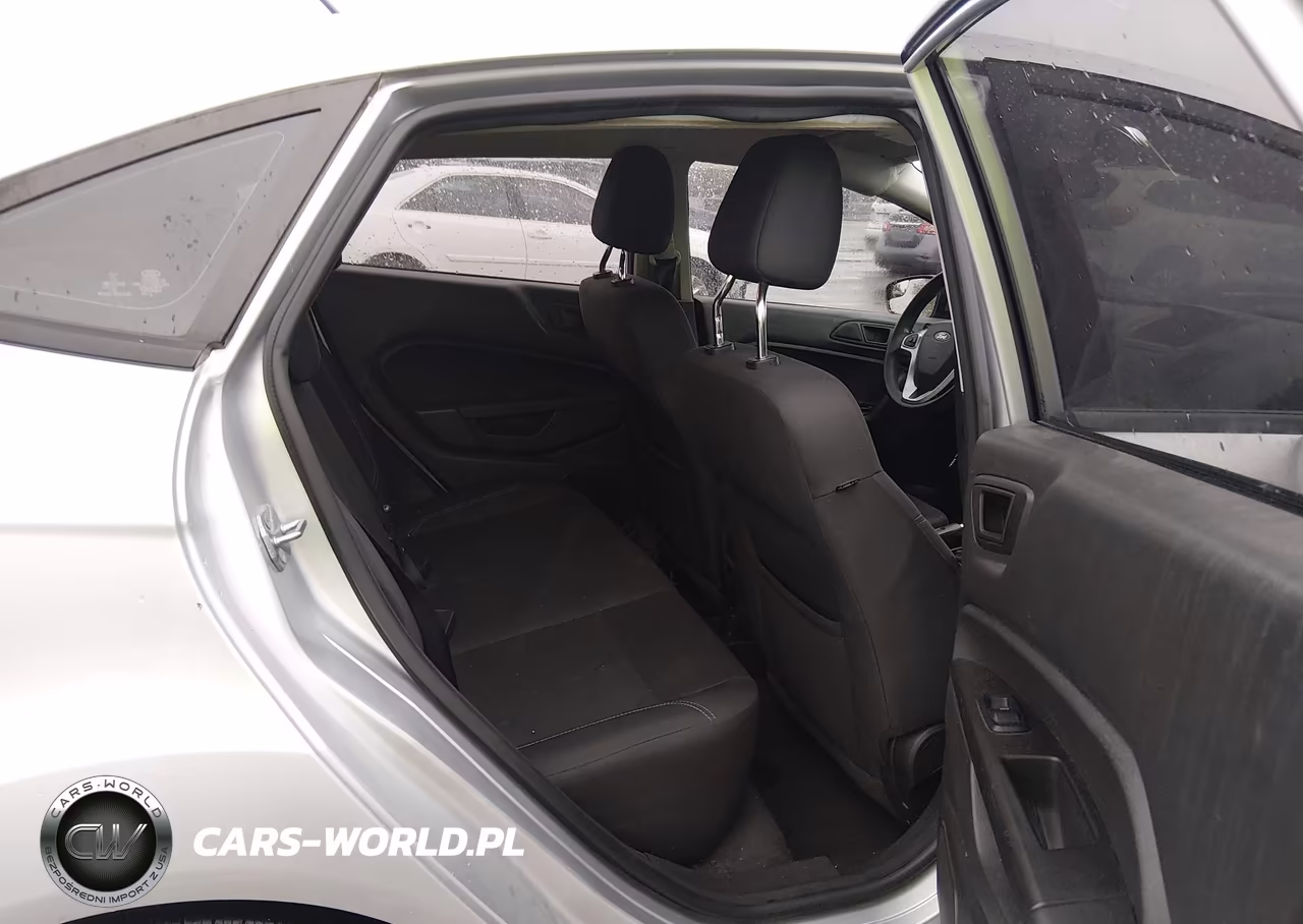 2018 Ford Fiesta Se VIN:3FADP4BJ7JM122093 - 8