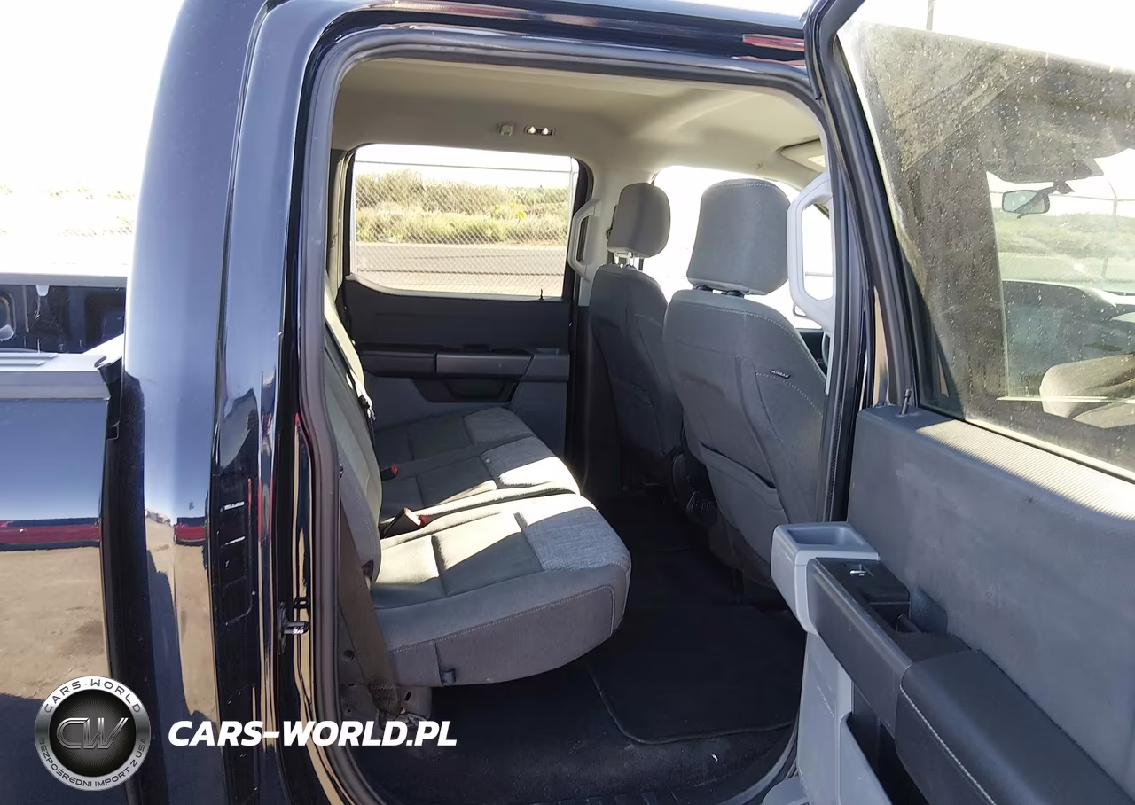 2023 Ford F-150 Xlt VIN:1FTEW1C83PKE77886 - 8