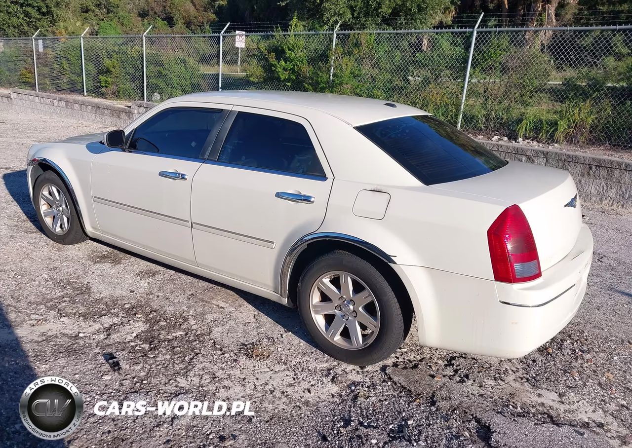 2006 Chrysler 300 Touring VIN:2C3KA53G86H498680 - 3