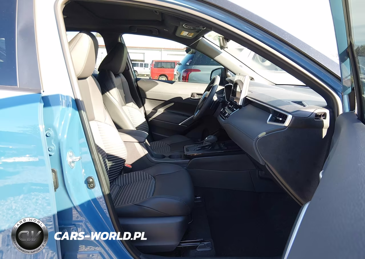 2026 Toyota Corolla Cross Hybrid Xse VIN:7MUFBABG9TV099025 - 18