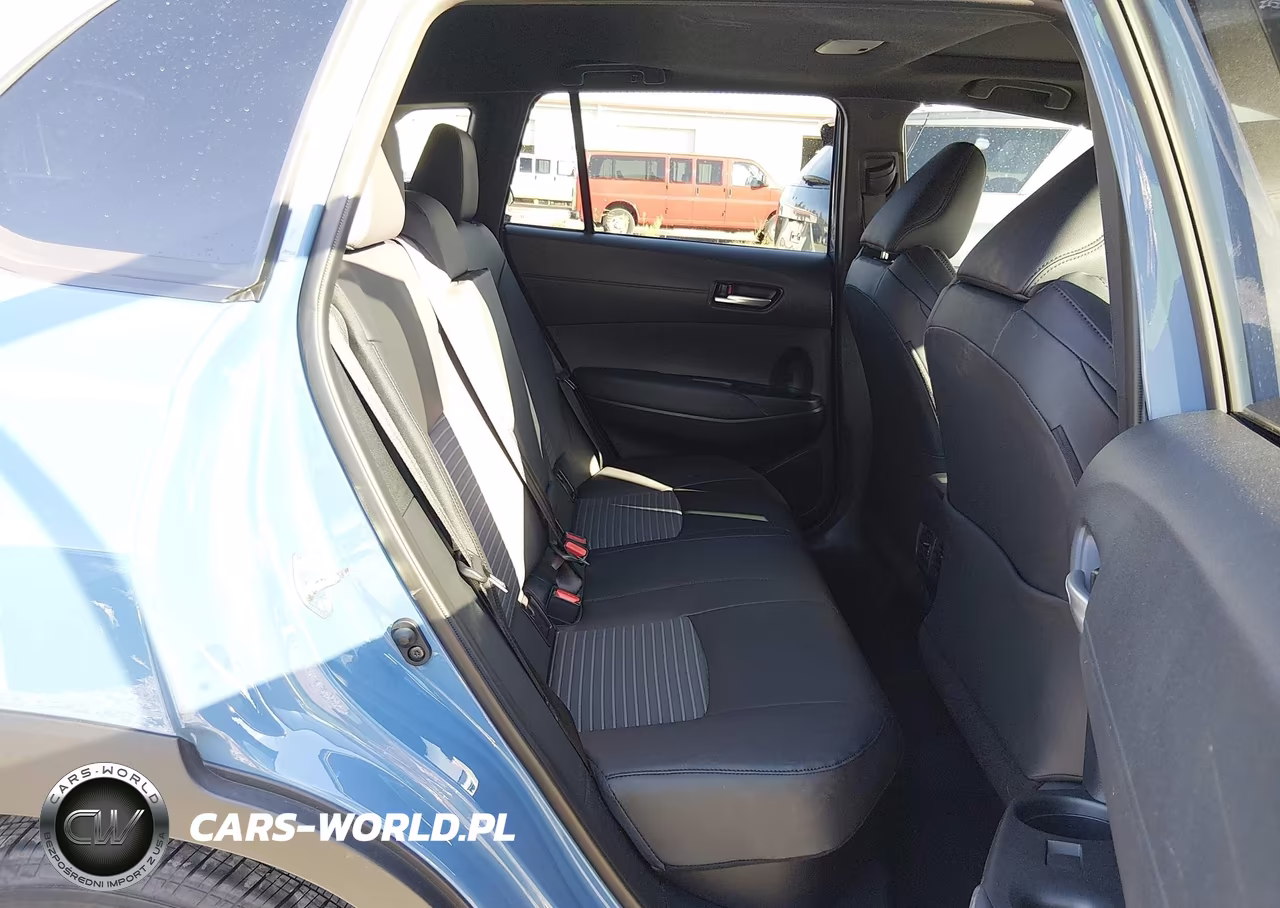 2026 Toyota Corolla Cross Hybrid Xse VIN:7MUFBABG9TV099025 - 19