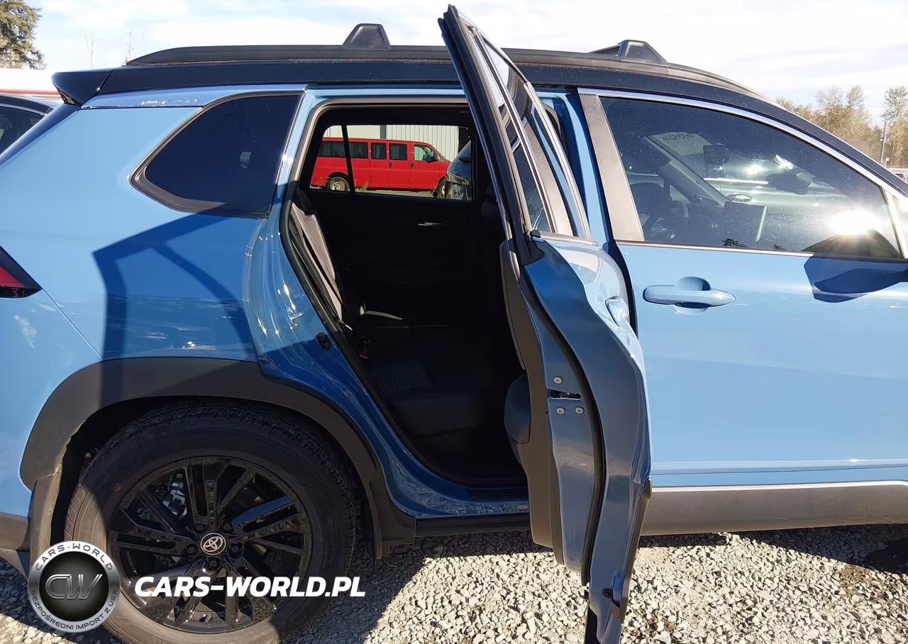 2026 Toyota Corolla Cross Hybrid Xse VIN:7MUFBABG9TV099025 - 8