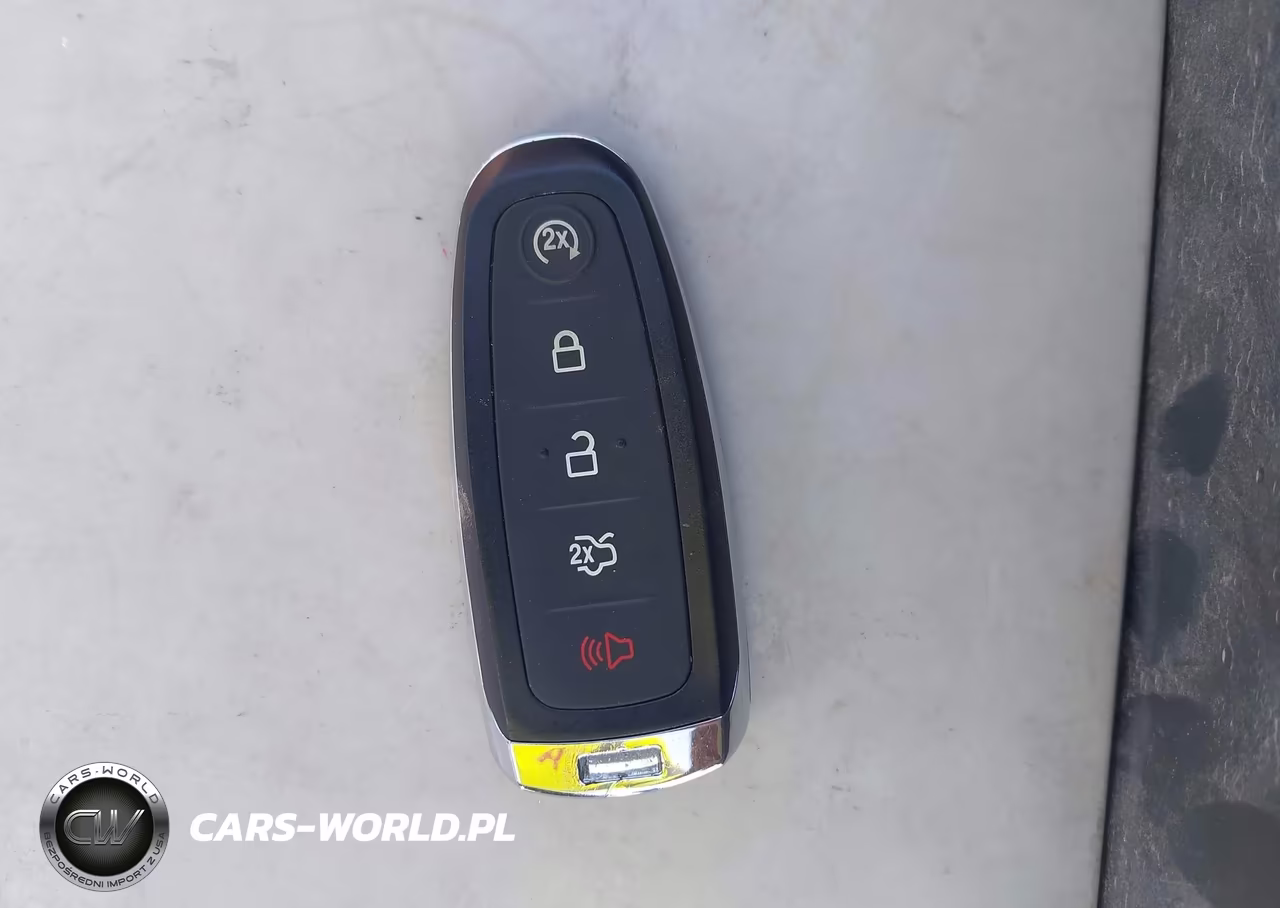 2013 Ford Focus Titanium VIN:1FADP3N22DL113399 - 11