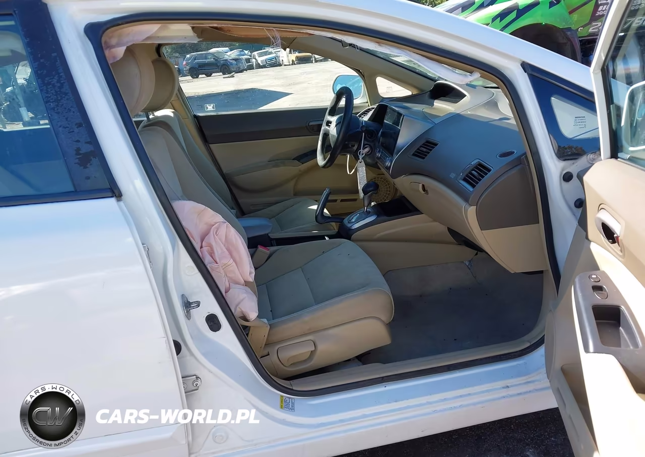 2008 Honda Civic Lx VIN:2HGFA16548H301136 - 5