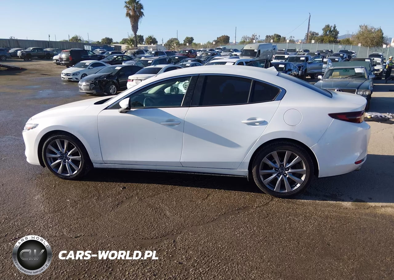 2019 Mazda Mazda3 Select Package VIN:3MZBPAAL2KM110368 - 14