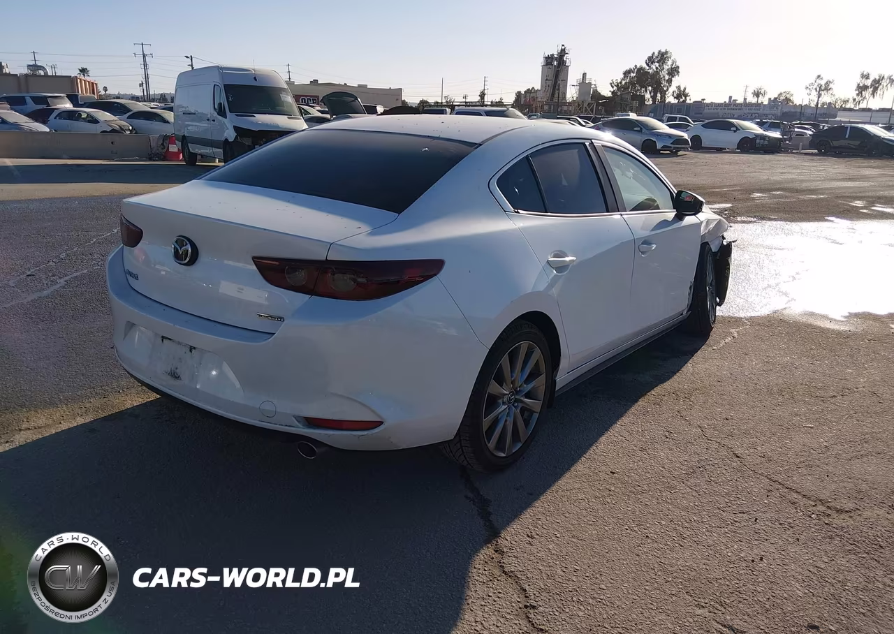 2019 Mazda Mazda3 Select Package VIN:3MZBPAAL2KM110368 - 4