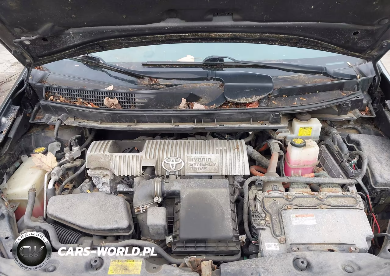 2012 Toyota Prius V Three VIN:JTDZN3EU1C3052634 - 10