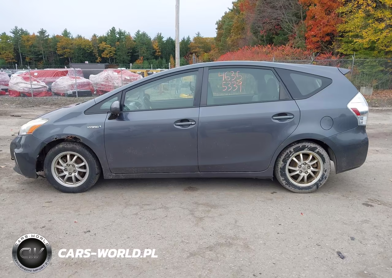 2012 Toyota Prius V Three VIN:JTDZN3EU1C3052634 - 14