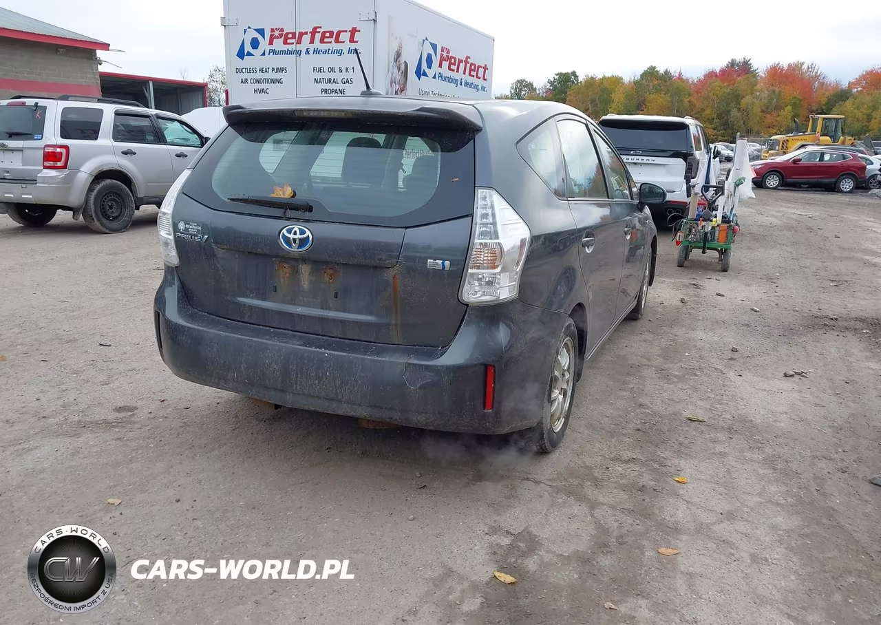 2012 Toyota Prius V Three VIN:JTDZN3EU1C3052634 - 4