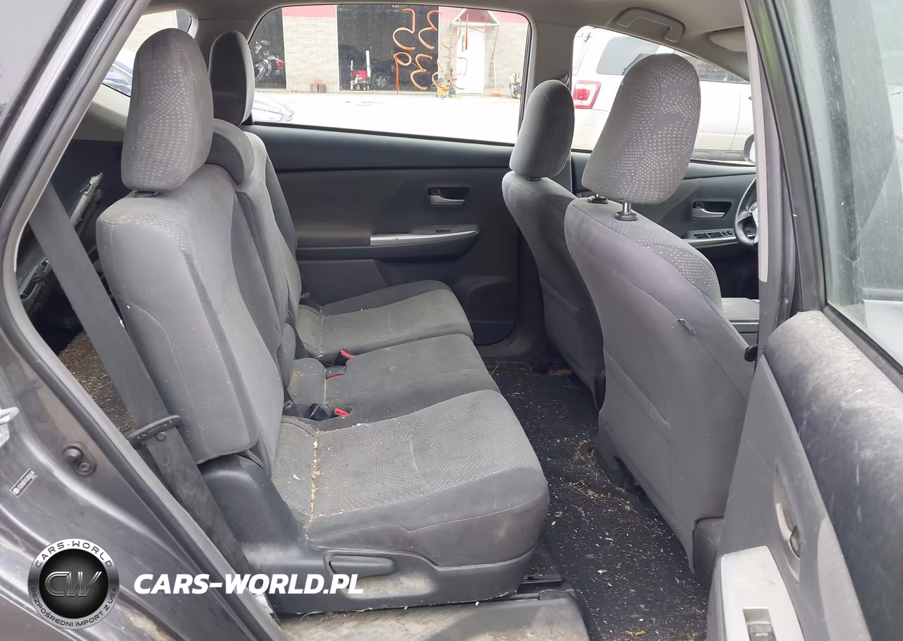 2012 Toyota Prius V Three VIN:JTDZN3EU1C3052634 - 8