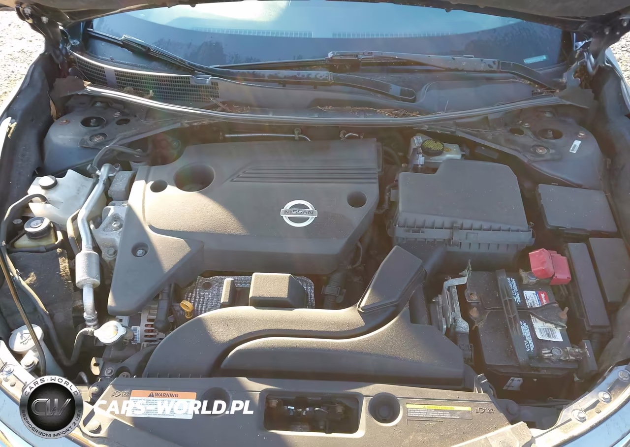 2015 Nissan Altima 2.5 S VIN:1N4AL3AP7FN317249 - 10
