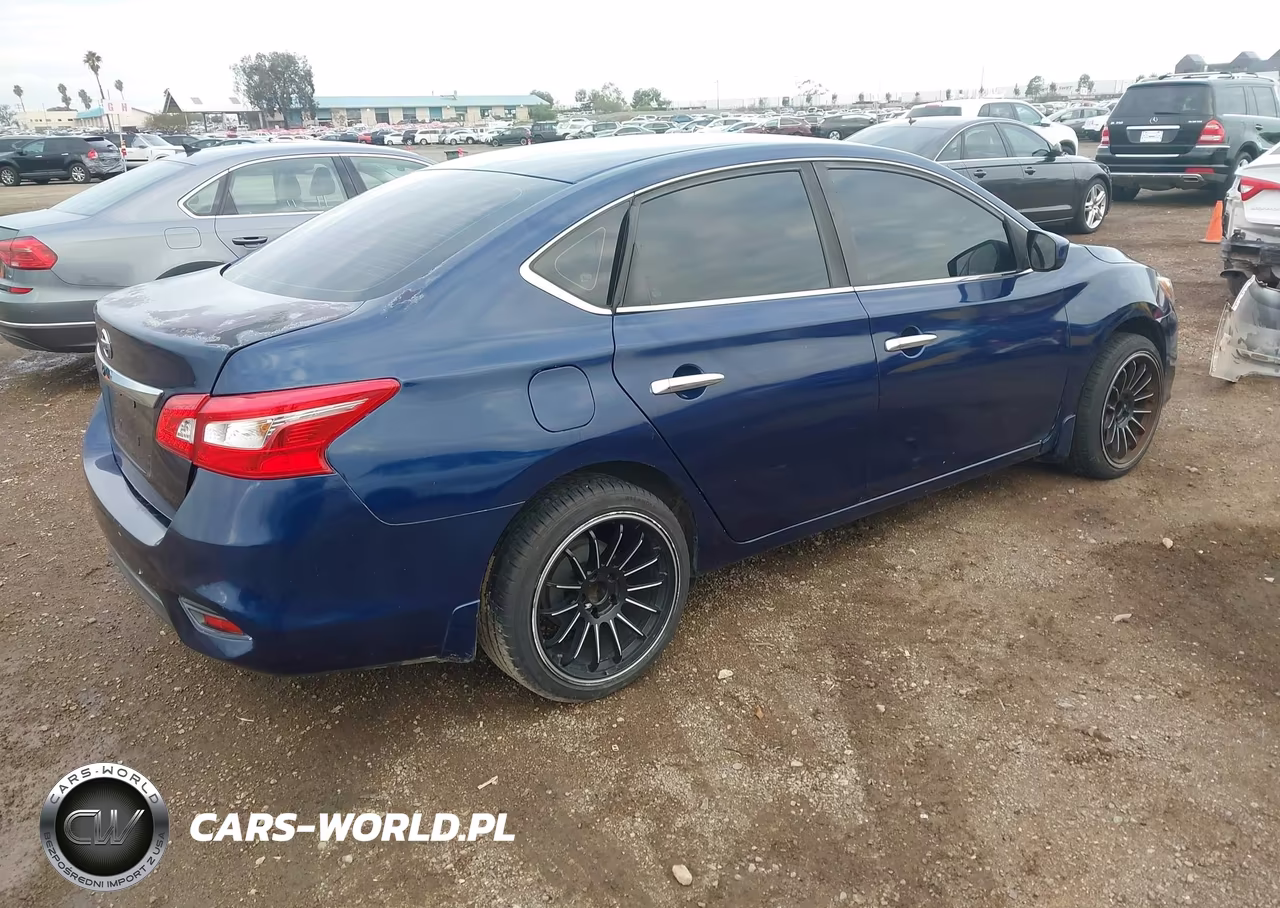 2019 Nissan Sentra S VIN:3N1AB7AP4KY393905 - 4