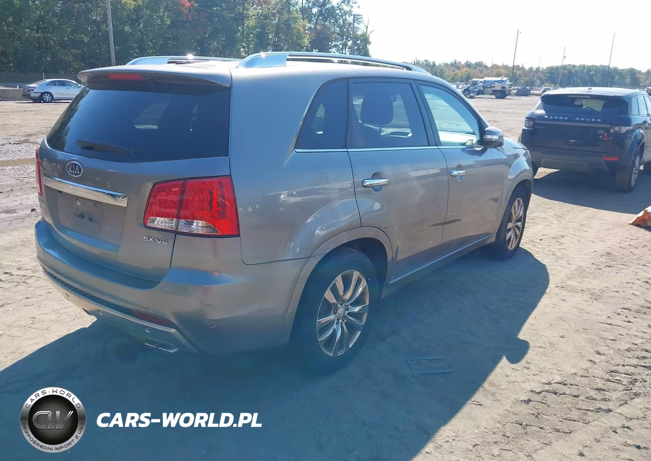 2011 Kia Sorento Sx V6 VIN:5XYKWDA2XBG131951 - 4