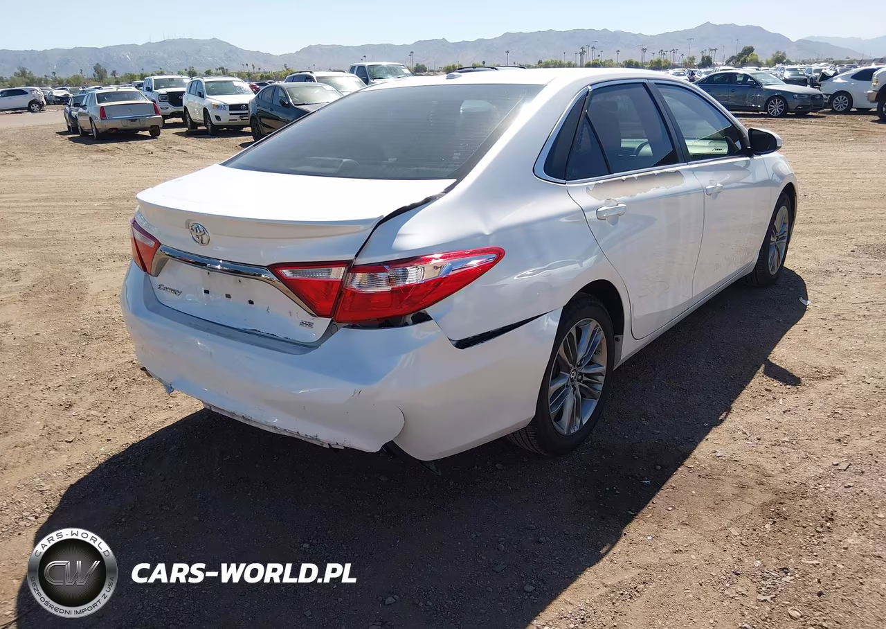 2015 Toyota Camry Se VIN:4T1BF1FK5FU010168 - 6