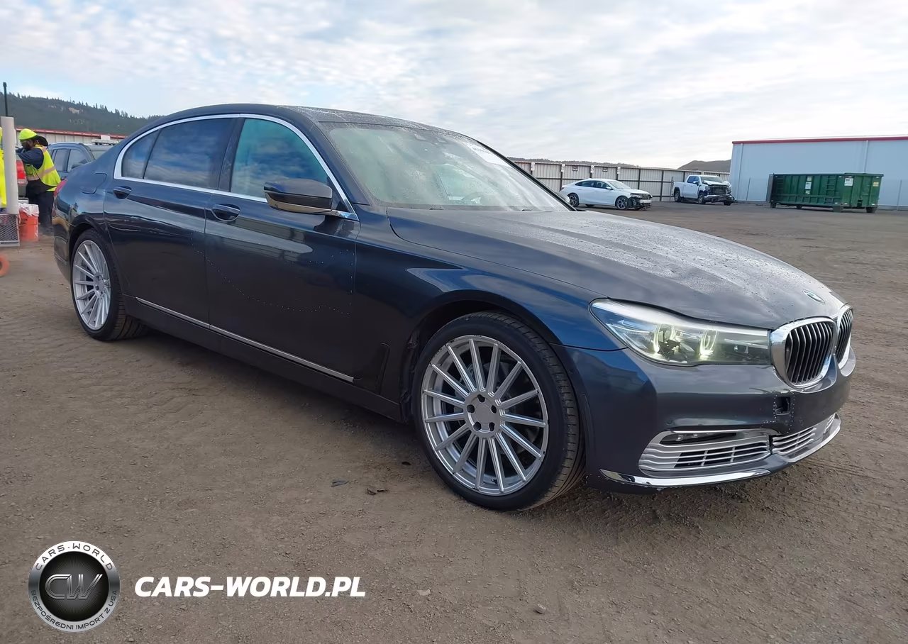 2016 BMW 740I