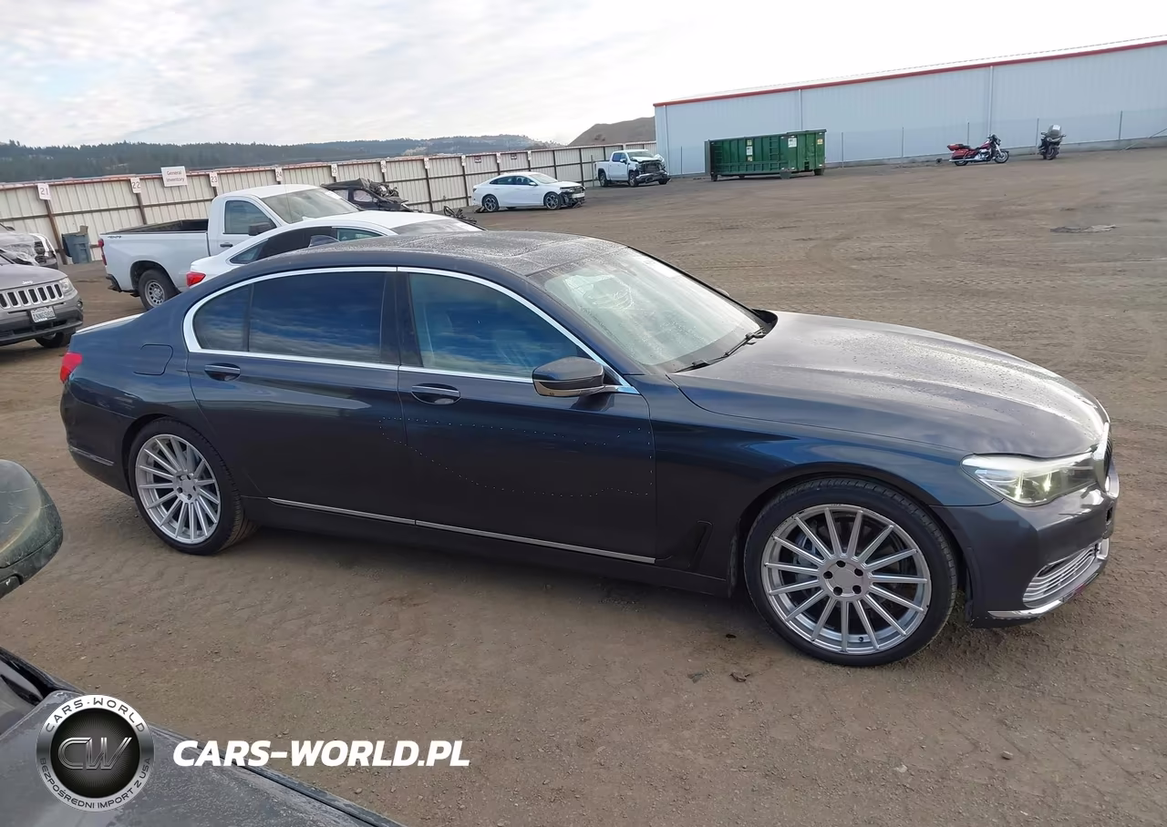 2016 BMW 740I VIN:WBA7E2C52GG547918 - 13