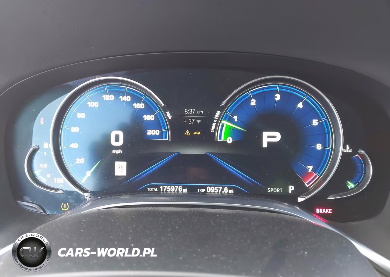 2016 BMW 740I VIN:WBA7E2C52GG547918 - 7
