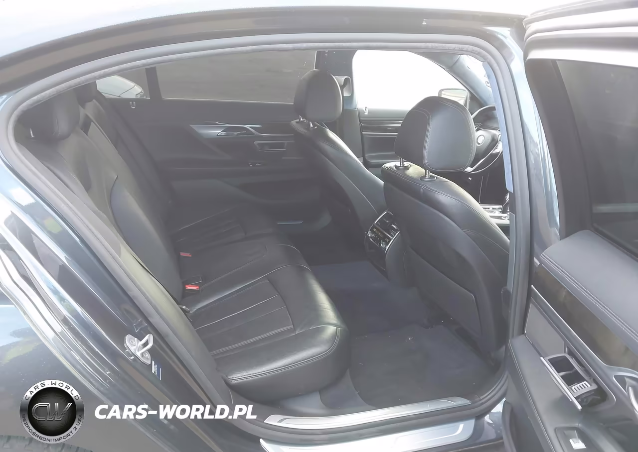 2016 BMW 740I VIN:WBA7E2C52GG547918 - 8